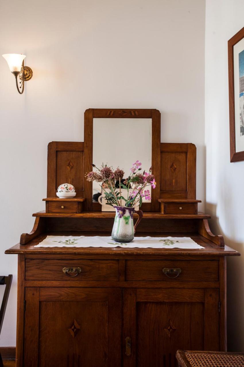 Nostos Guesthouse 키시라 외부 사진